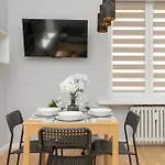 Przytulny Apartament Z Wifi I Smarttv W Gdyni By Rent Like Home